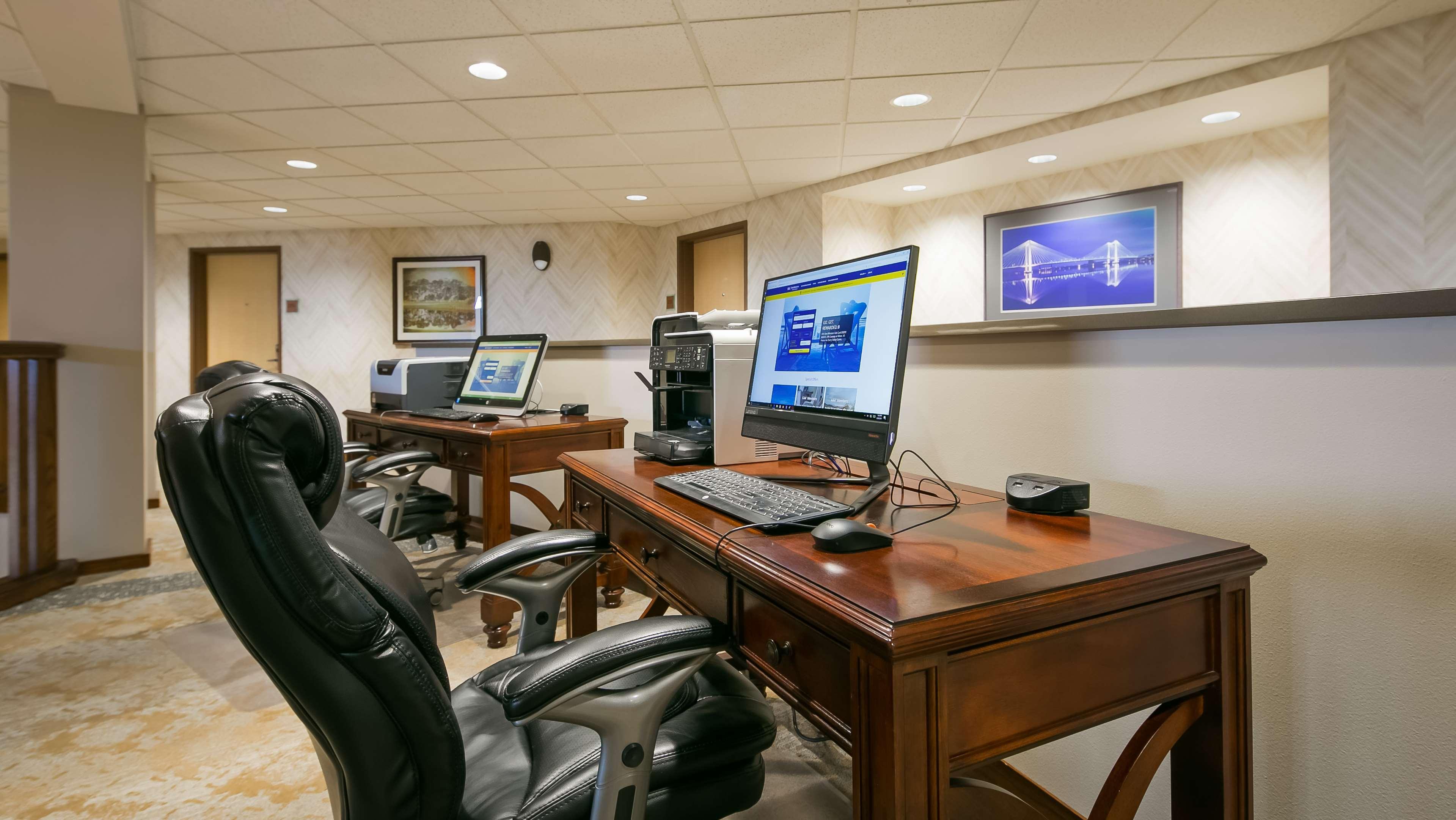 Best Western Plus Kennewick Inn エクステリア 写真