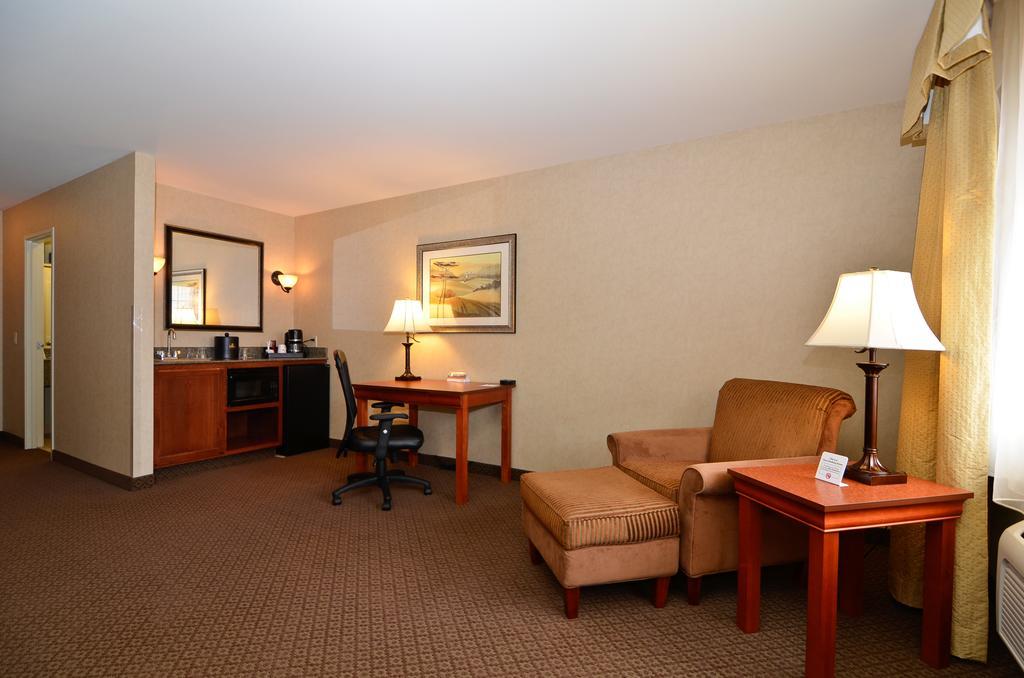 Best Western Plus Kennewick Inn エクステリア 写真