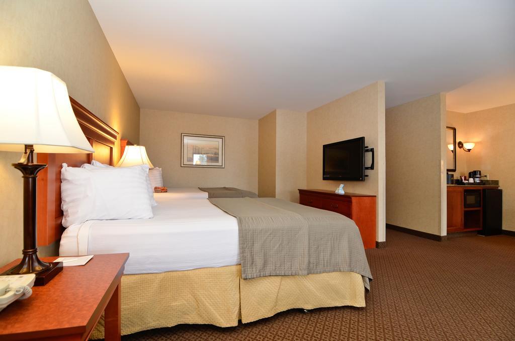 Best Western Plus Kennewick Inn エクステリア 写真